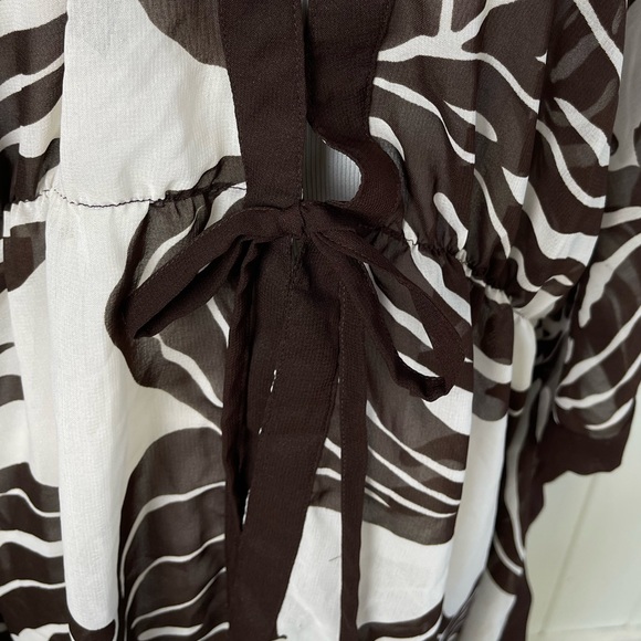 CZ Coverups striped palm Leaf Pattern Swimsuit Coverup - Picture 15 of 16